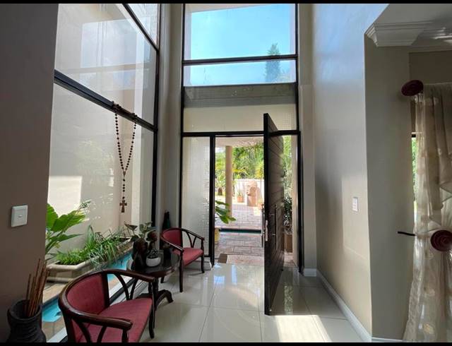 5 BEDROOM PROPERTY TO RENT IN MIDSTREAM ESTATE